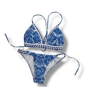 Bikinx Blue and White arebesque chintz boho Bikini xxs‎